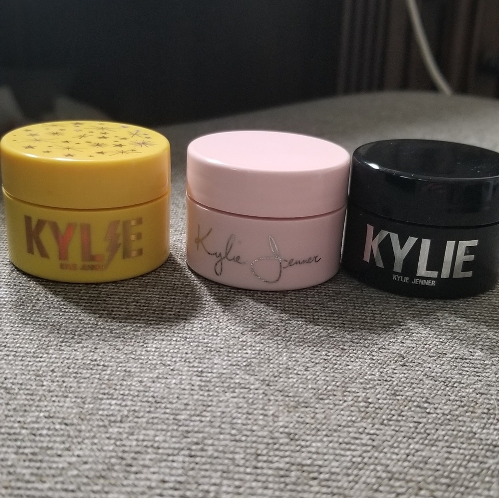Kylie cosmetics loose highlighter